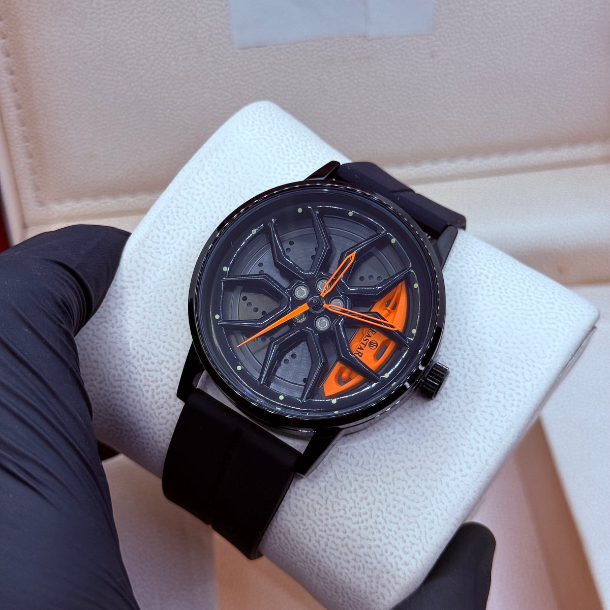 Rotating Wheel Watch With Silicone Strap